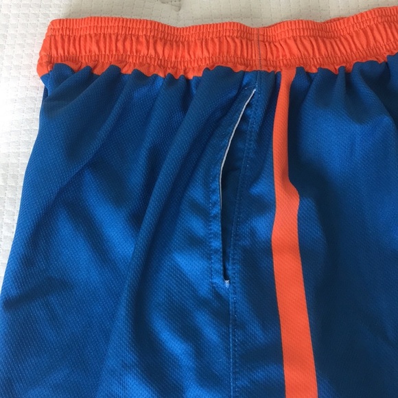 ✅Men Basketball Shorts Size M - Picture 3 of 5